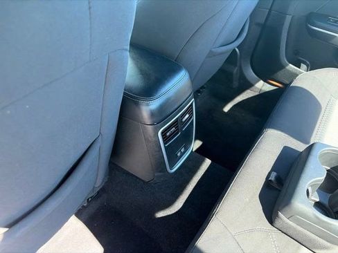 Used 2023 Dodge Charger SXT RWD image 30
