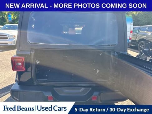 Used 2021 Jeep Wrangler Unlimited Sport AWD/4WD image 12
