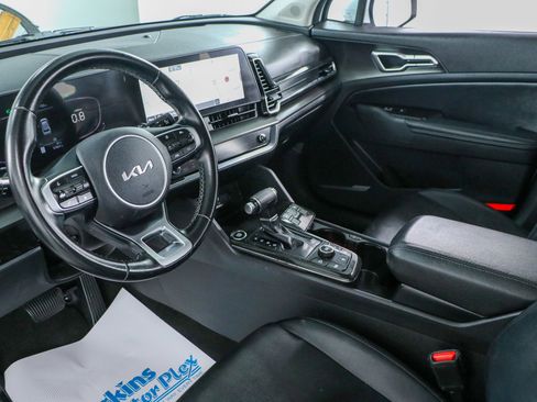 Used 2023 Kia Sportage EX image 22
