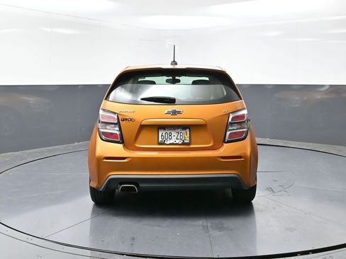 Used 2018 Chevrolet Sonic LT w/ Convenience Package image 10