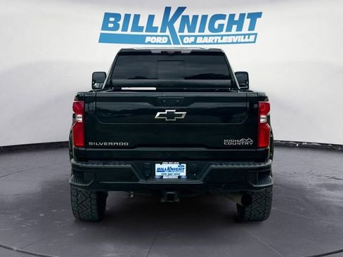 Used 2022 Chevrolet Silverado 2500 High Country w/ LPO, Hitch Package AWD/4WD image 4
