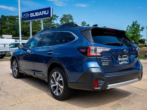 Used 2021 Subaru Outback Touring AWD/4WD image 4