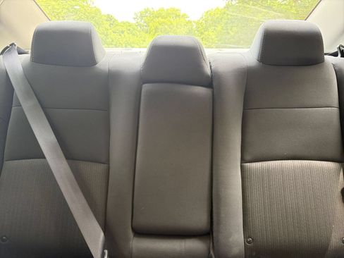 Used 2025 Nissan Altima 2.5 SV FWD image 38