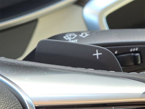 New 2025 Audi A6 Premium Plus image 16