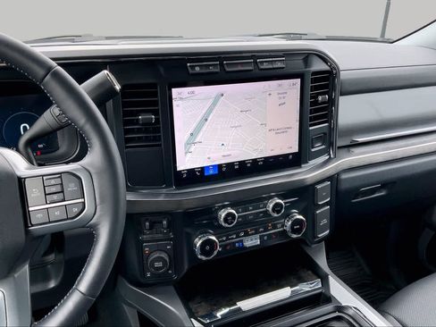 Used 2024 Ford F250 Lariat w/ FX4 Off-Road Package AWD/4WD image 7