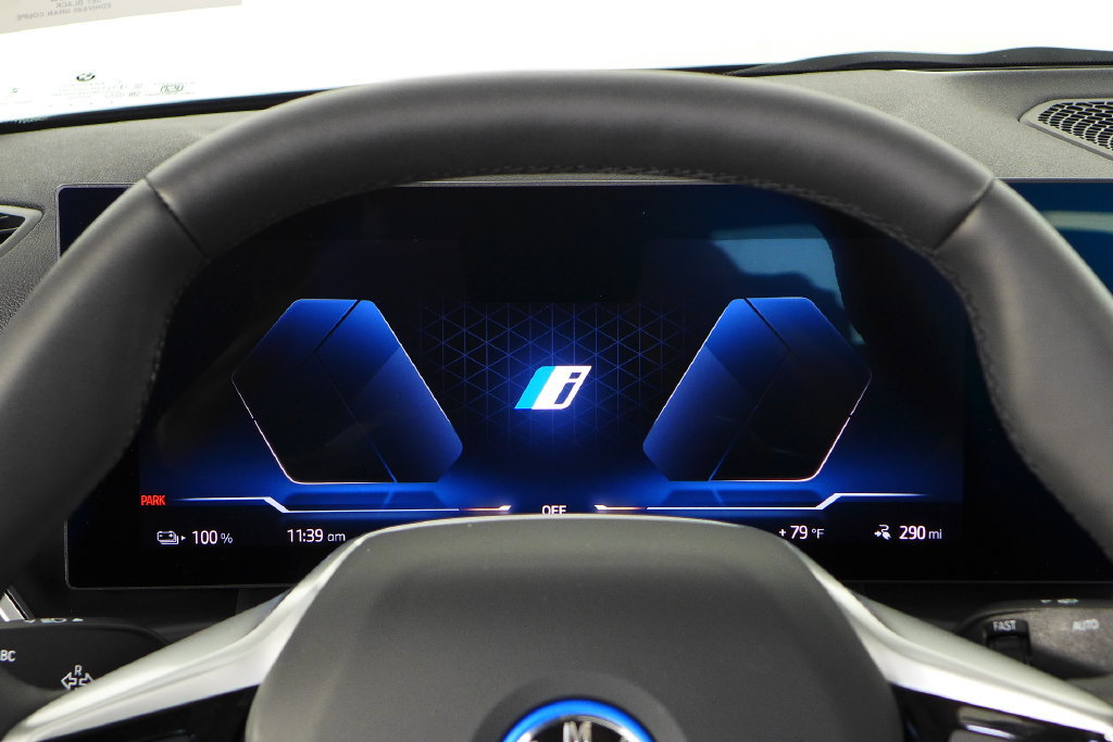 Certified 2025 BMW i4 eDrive40 RWD image 28