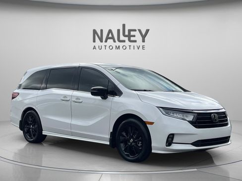 Used 2023 Honda Odyssey Sport image 9