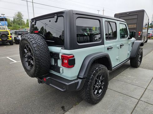 Used 2024 Jeep Wrangler Unlimited AWD/4WD image 5