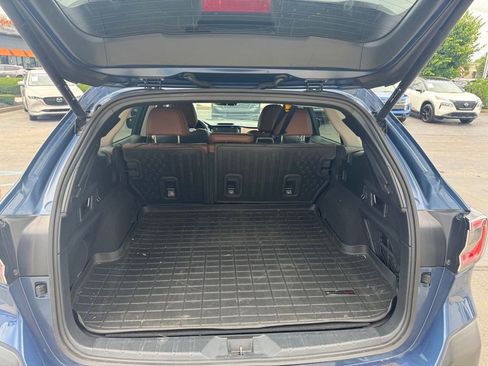 Used 2022 Subaru Outback Touring XT AWD/4WD image 12