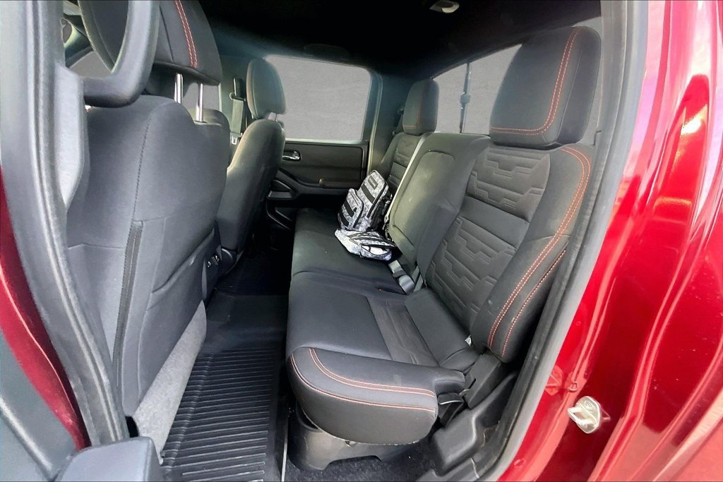Used 2022 Nissan Frontier PRO-4X AWD/4WD image 23