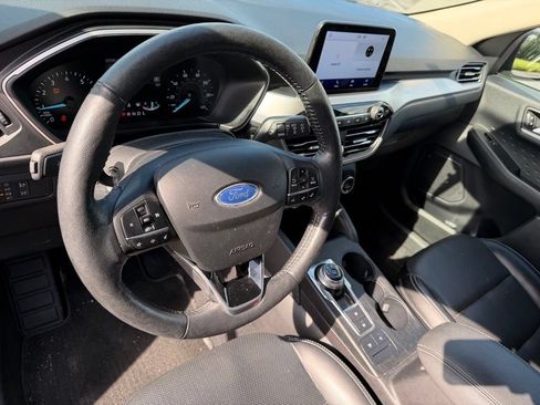 Used 2020 Ford Escape SEL FWD image 8