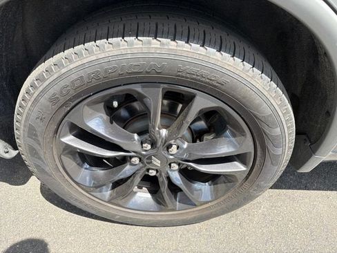 Used 2023 Dodge Durango R/T AWD/4WD image 11