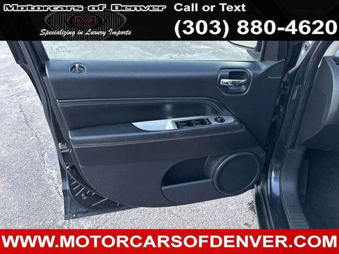 Used 2014 Jeep Compass Latitude image 17