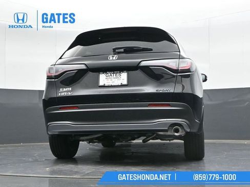 Used 2025 Honda HR-V Sport image 37