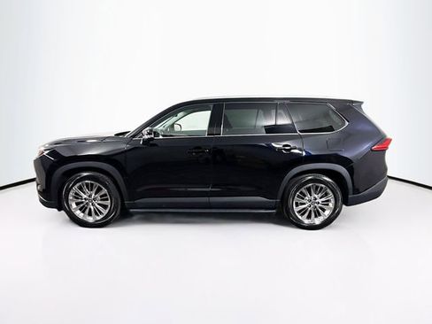 Used 2024 Toyota Grand Highlander Platinum image 4