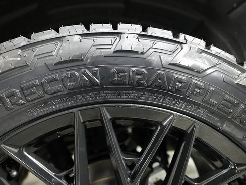 Used 2025 Lexus GX 550 image 53