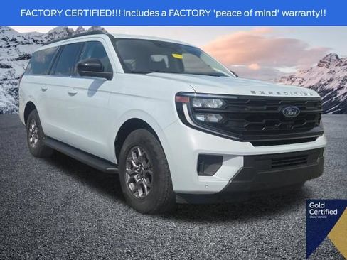 Used 2025 Ford Expedition Max Active AWD/4WD image 1