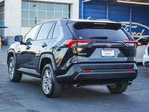 Used 2023 Toyota RAV4 XLE image 5
