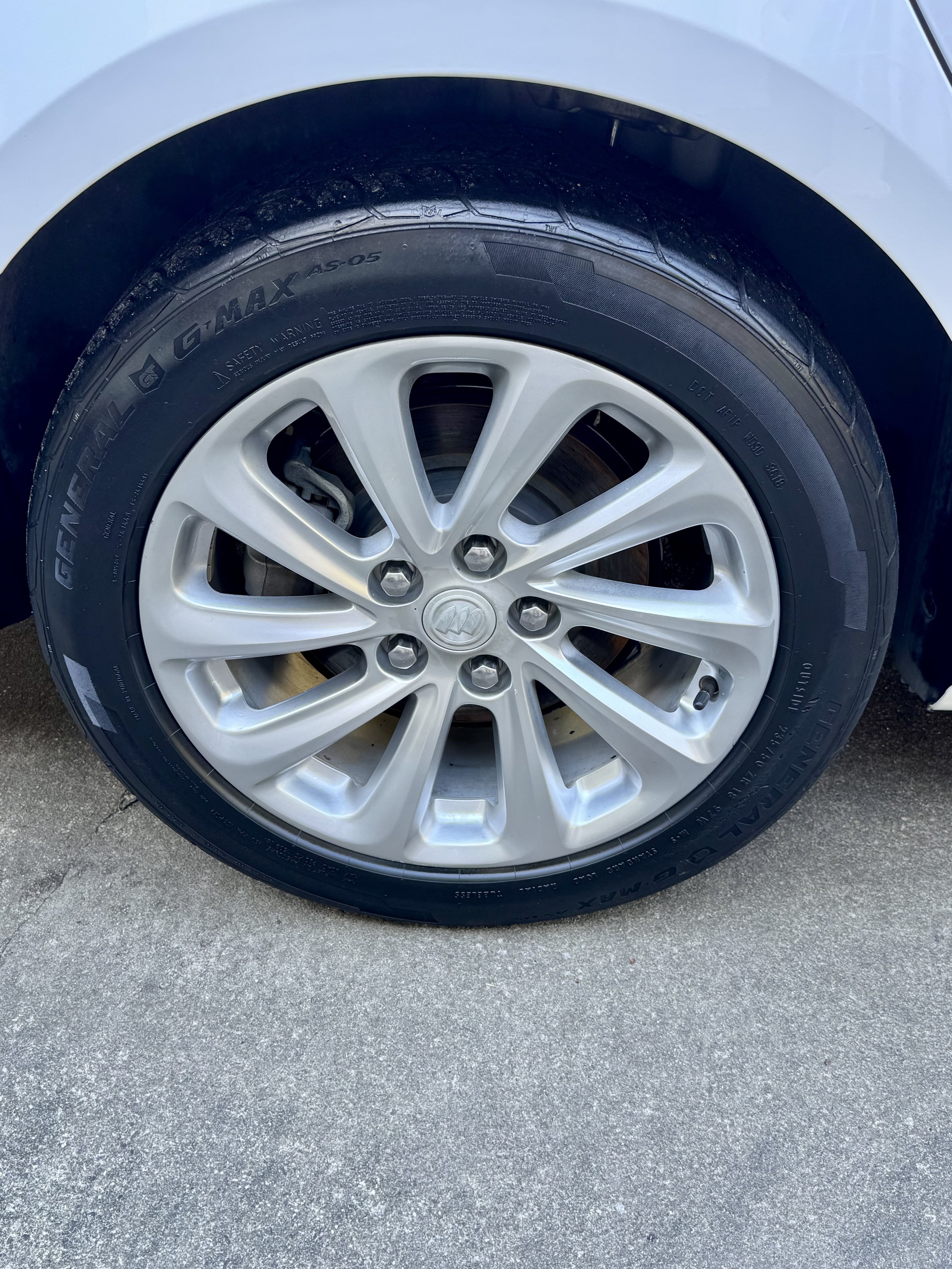 Used 2014 Buick LaCrosse Leather FWD image 17