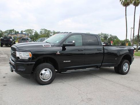 Used 2024 RAM 3500 Tradesman image 5