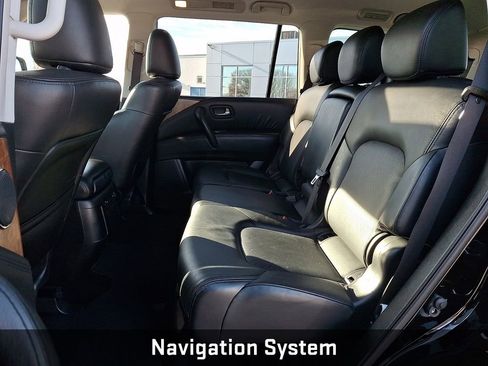 Used 2023 Nissan Armada SL image 11