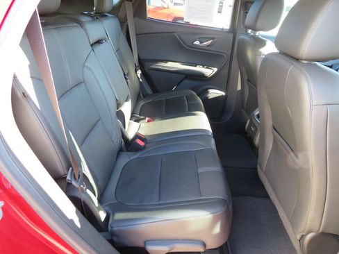 Used 2021 Chevrolet Blazer LT AWD/4WD image 10