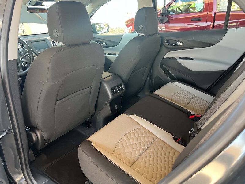Used 2018 Chevrolet Equinox LS AWD/4WD image 22