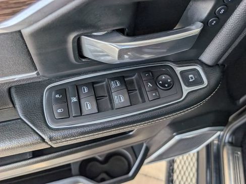 Used 2019 RAM 3500 Laramie AWD/4WD image 21