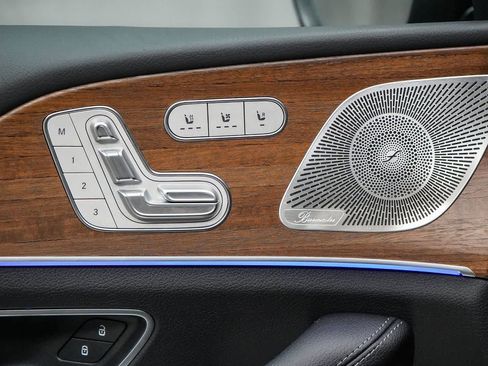 Used 2025 Mercedes-Benz GLE 450 GLE 450 image 22