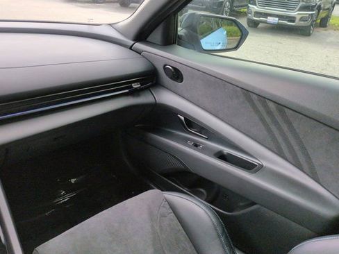 Used 2025 Hyundai Elantra N FWD image 15