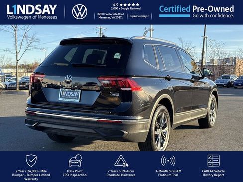Certified 2022 Volkswagen Tiguan SE image 3