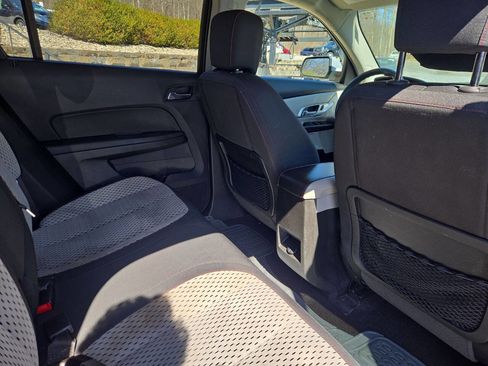 Used 2015 GMC Terrain SLE image 16