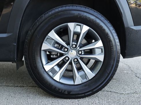 Used 2025 Chevrolet Equinox LT w/ Convenience Package II FWD image 38