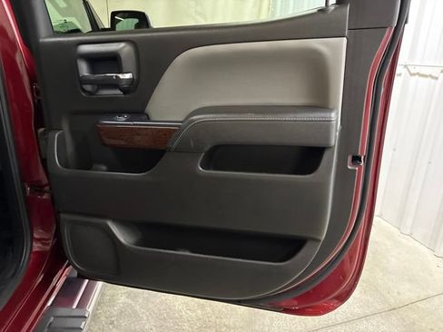 Used 2018 GMC Sierra 1500 SLT AWD/4WD image 16