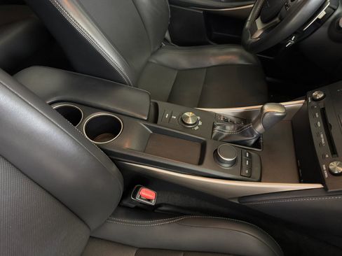 Used 2015 Lexus IS 250 image 26