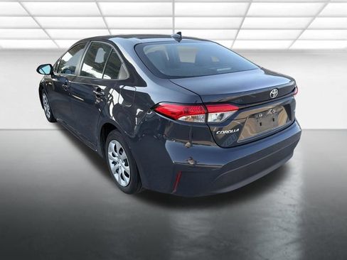 Used 2024 Toyota Corolla LE FWD image 4