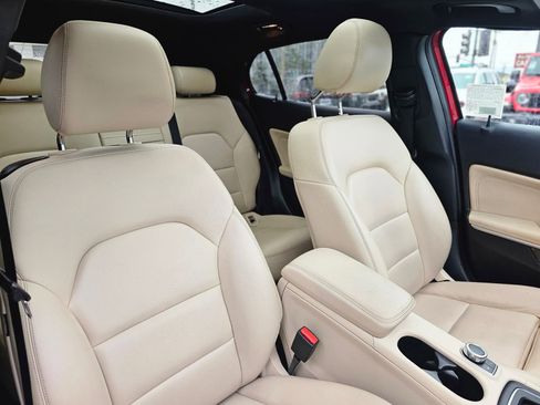 Used 2016 Mercedes-Benz GLA 250 GLA 250 image 28