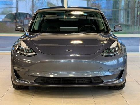 Used 2022 Tesla Model 3 Long Range AWD/4WD image 2