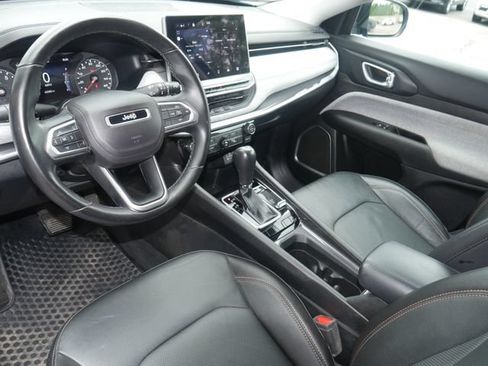 Used 2022 Jeep Compass Latitude AWD/4WD image 14