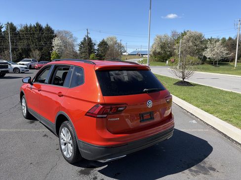 Used 2019 Volkswagen Tiguan S w/ 3rd Row Seat Package AWD/4WD image 6