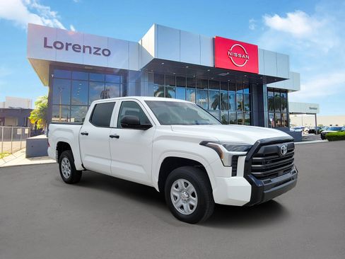 Used 2026 Toyota Tundra SR AWD/4WD image 3