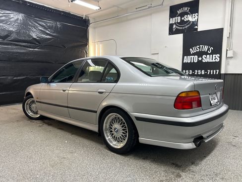 Used 1999 BMW 528i Sedan image 4