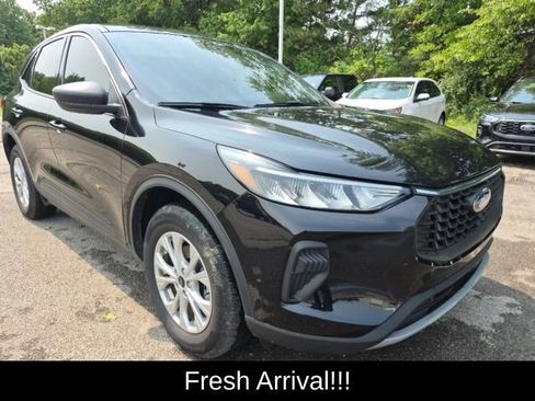 Used 2024 Ford Escape Active AWD/4WD image 5