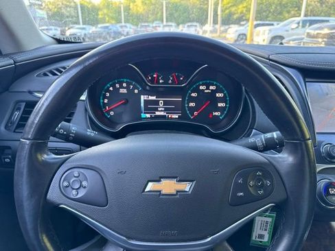 Used 2014 Chevrolet Impala LT FWD image 15