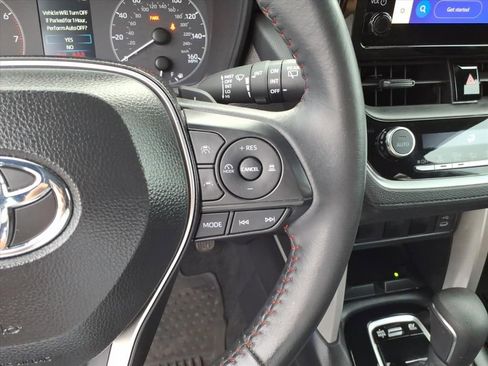 Certified 2024 Toyota Corolla Cross AWD Hybrid image 31