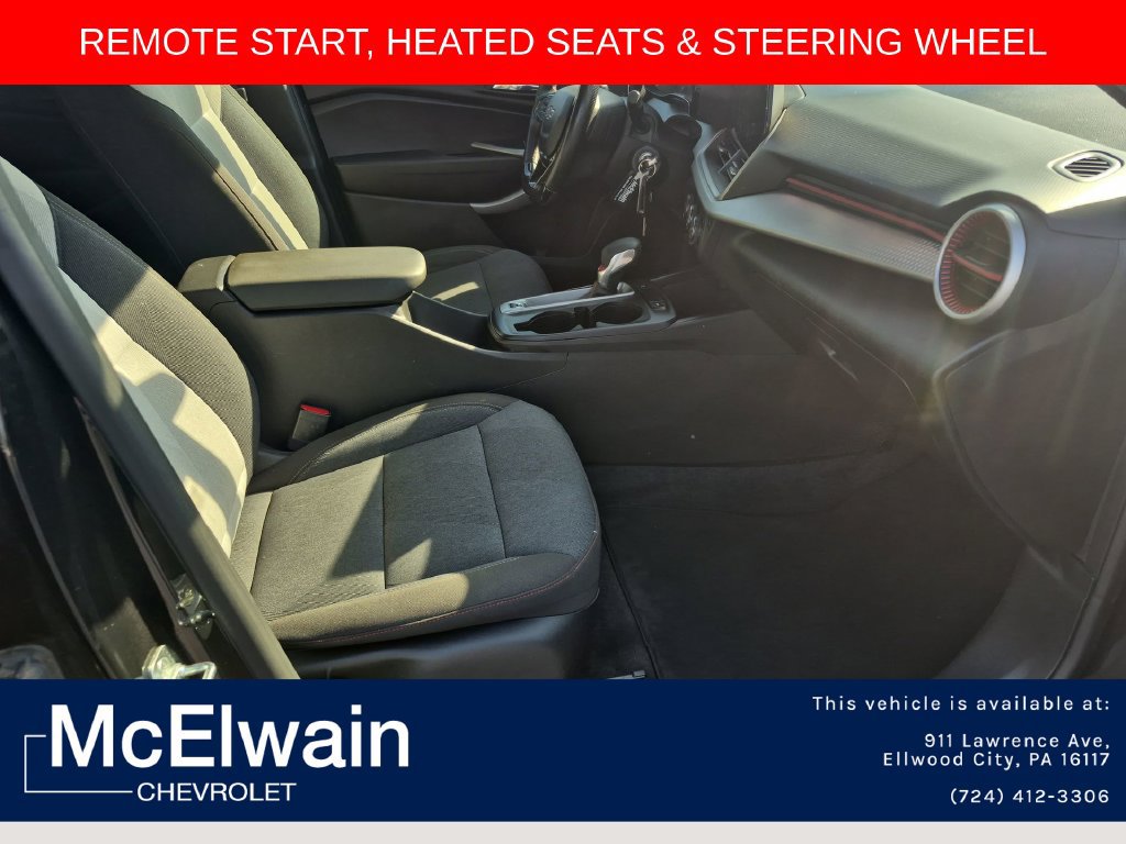 Used 2024 Chevrolet Trax RS w/ Driver Confidence Package FWD image 32