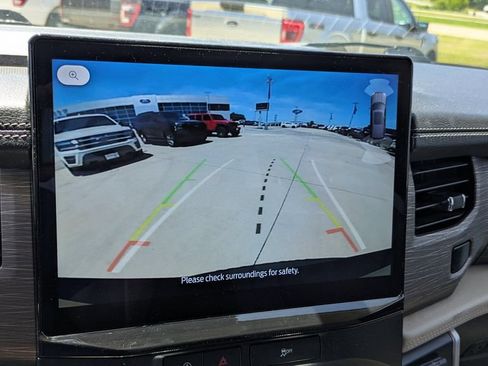 Used 2024 Ford Expedition Limited RWD image 24