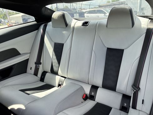 Used 2021 BMW M4 Competition w/ Executive Package RWD image 22