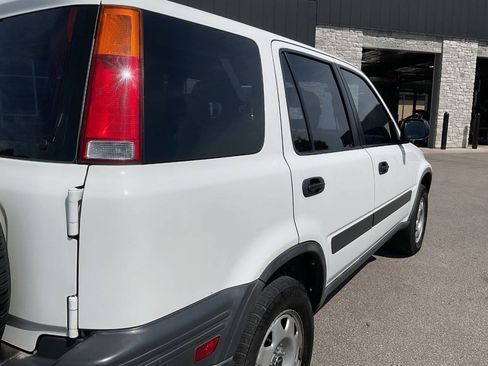Used 2001 Honda CR-V LX image 8