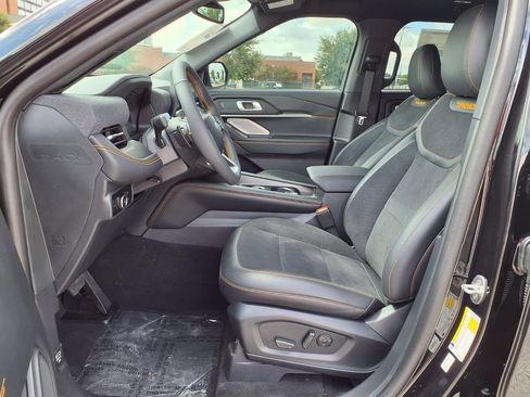 New 2026 Ford Explorer Tremor w/ Tremor Ultimate Package AWD/4WD image 19